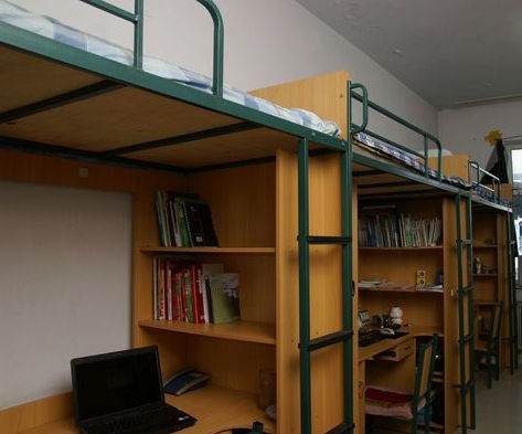 重慶益民技工學(xué)校寢室環(huán)境、宿舍圖片